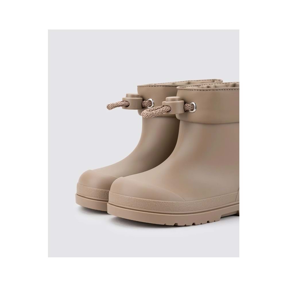 IGOR W10305-256 Mendi Bej Çocuk Bot