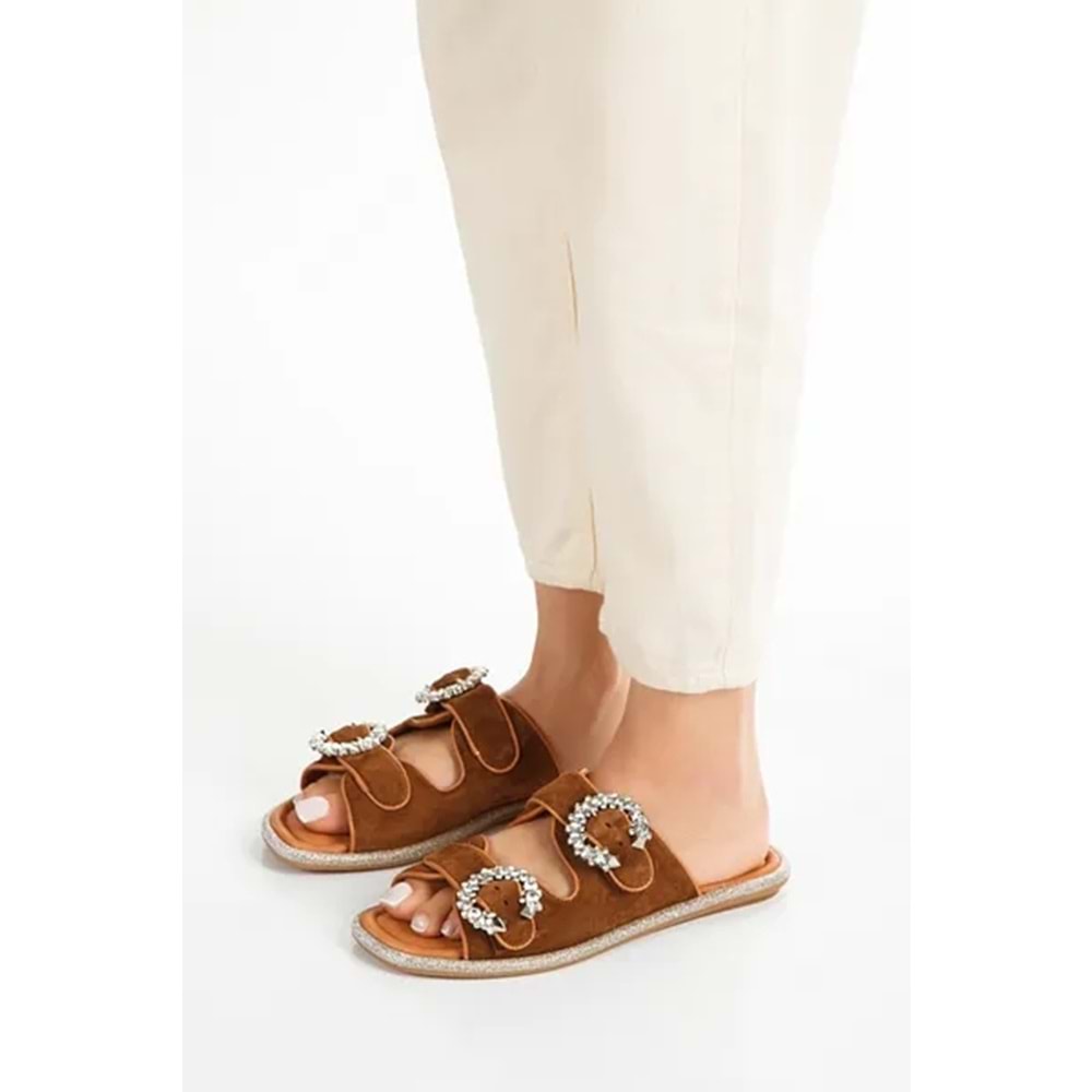 Zeyn 8069 Kadın Deri Taşlı Tokalı Terlik