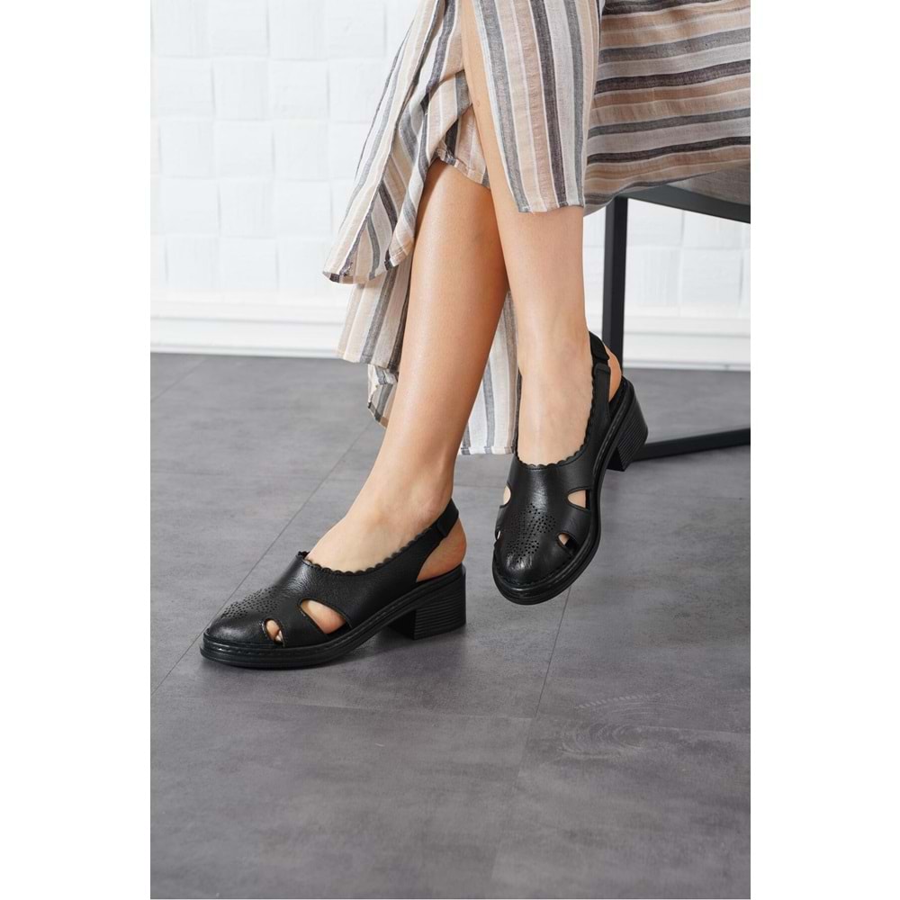 Venüs 24340306 Kadın Hakiki Deri Sandalet