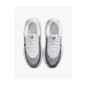 Nike FJ7791-102 G.T. Hustle Academy Basketbol Ayakkabısı