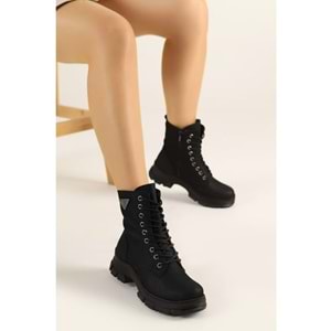 EK 22 Kadın Logolu Bot