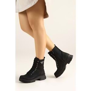 EK 22 Kadın Logolu Bot